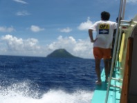 Approaching Me'eti'a, Society Islands, 2008